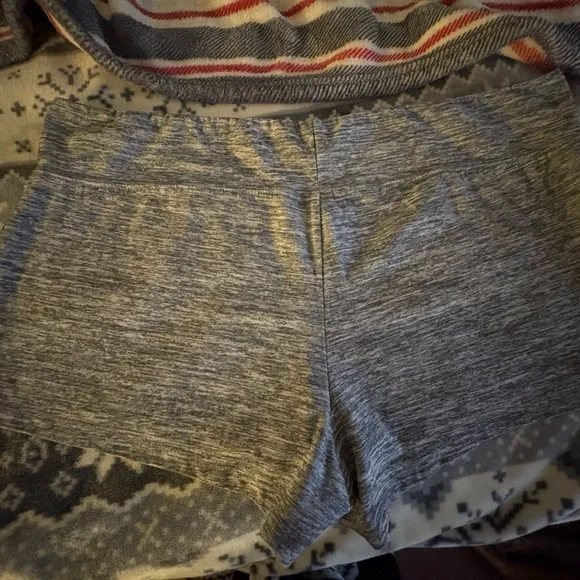 No Boundaries Heather Gray Shorts - Picture 2 of 3
